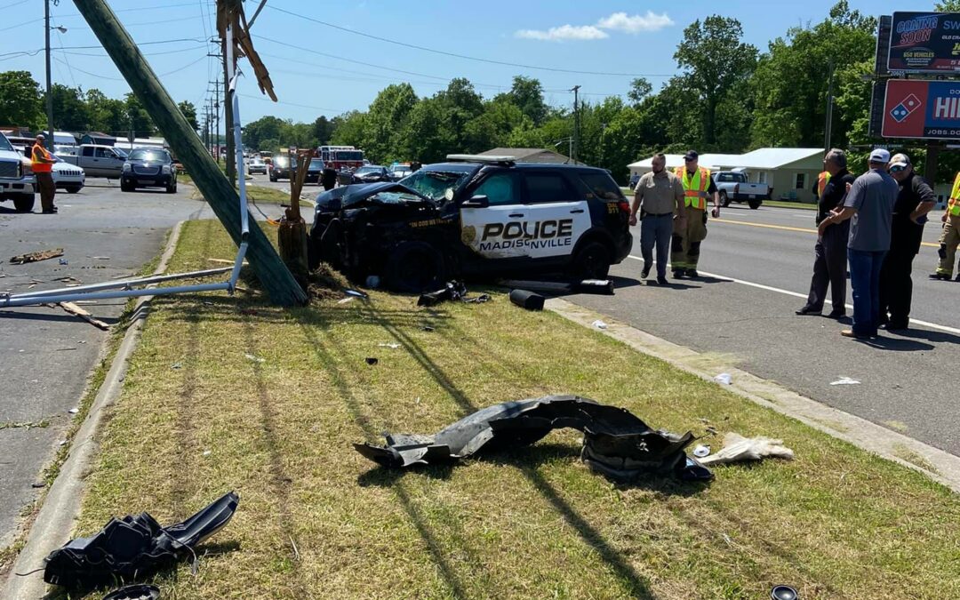 Madisonville Police Officer Crash
