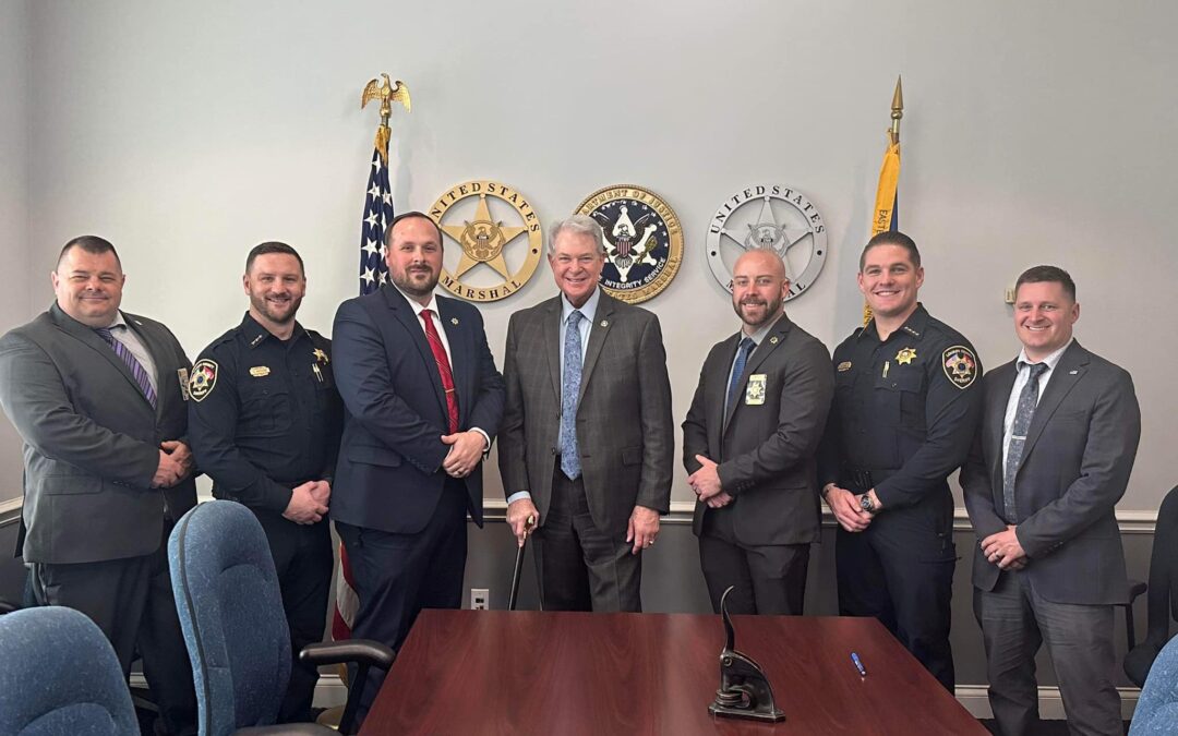 Two LCSO Detectives Sworn in as Task Force Officers With U.S. Marshal Service