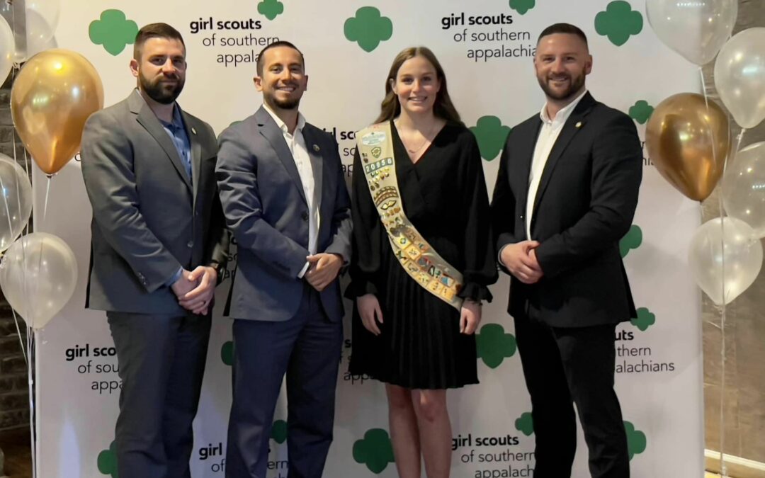 LCSO K-9 Handlers Attend Girl Scout Gold Gala